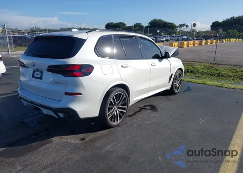 2025 BMW X5 Sdrive40I z USA, uszkodzony, nr VIN 5UX13EU09S9Z84720